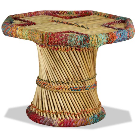 Mesa de centro em bambu com detalhes chindi multicor